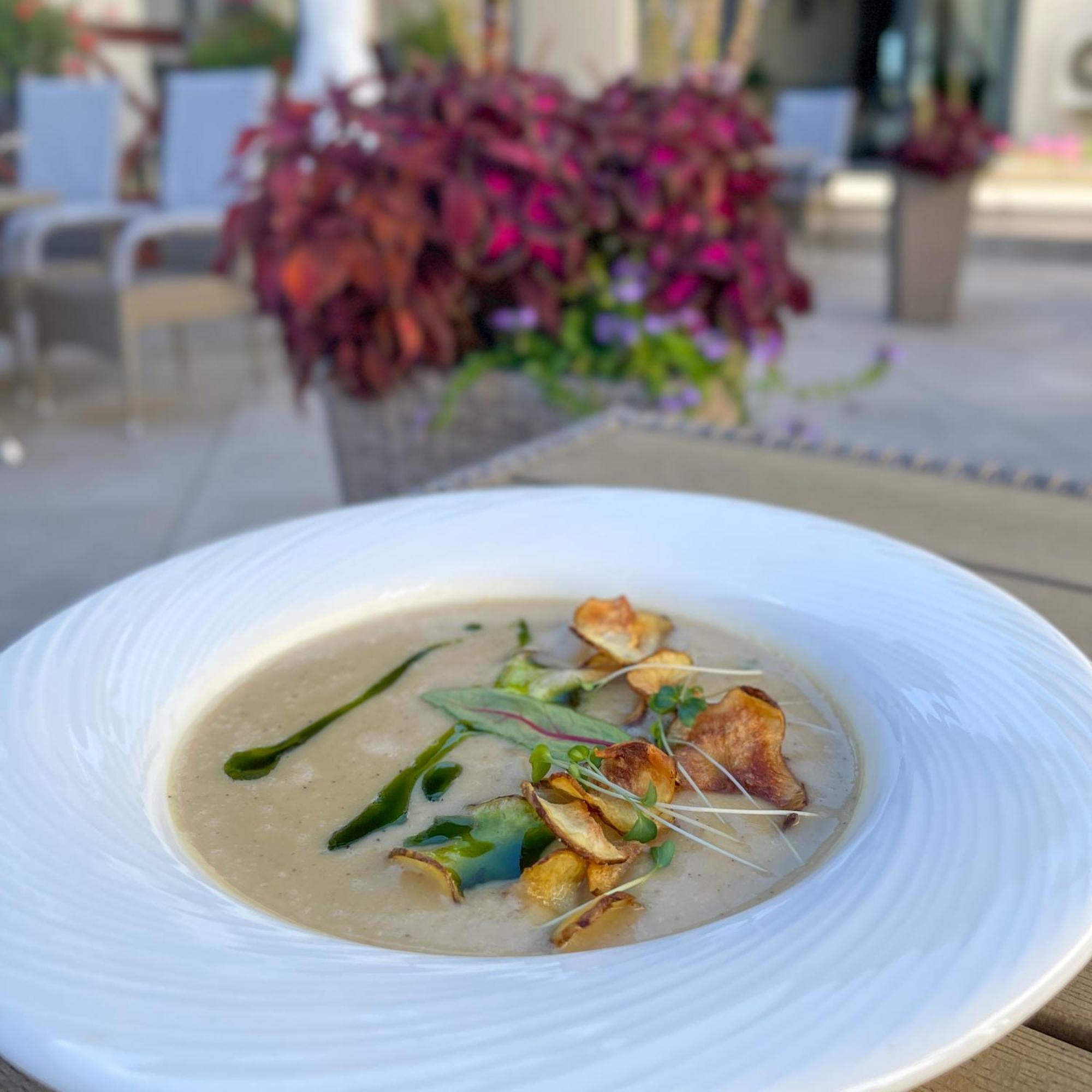 Boutique Odyseja & Spa Ciechocinek Exterior photo A bowl of mushroom soup